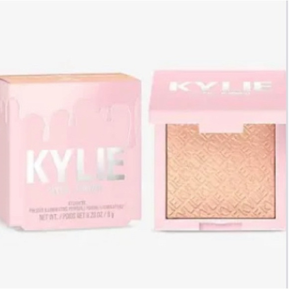 KYLIE JENNER KYLIGHTER PRESS POWDER IN QUEEN DRIP